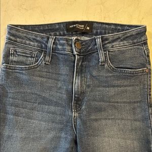 Just Black High Rise Blue Jeans Classic Denim